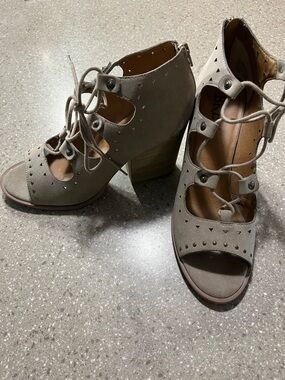 BKE Taupe Suede Lace-Up Cutout Block Heel Sandals